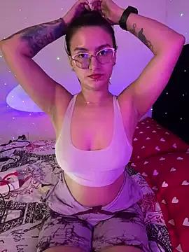 Emma_Giraldo from StripChat is Freechat