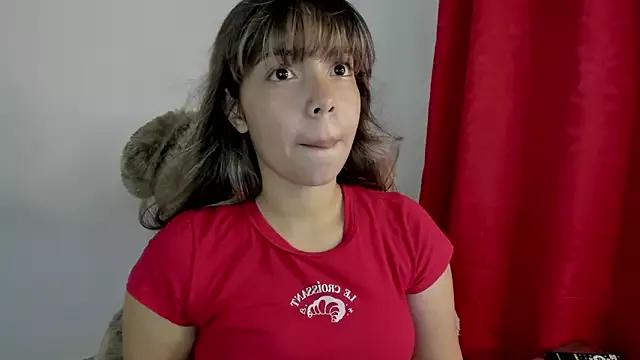 emma_grays2 from StripChat is Freechat
