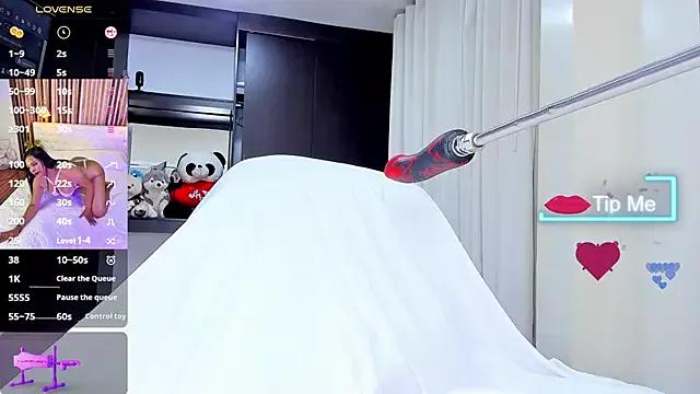 Girls and cam to cam: Watch as these sophisticated entertainers uncover their stunning costumes and curvaceous curves online!