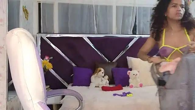 Girls and cam to cam: Watch as these sophisticated entertainers uncover their stunning costumes and curvaceous curves online!
