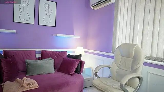 Girls and cam to cam: Watch as these sophisticated entertainers uncover their stunning costumes and curvaceous curves online!