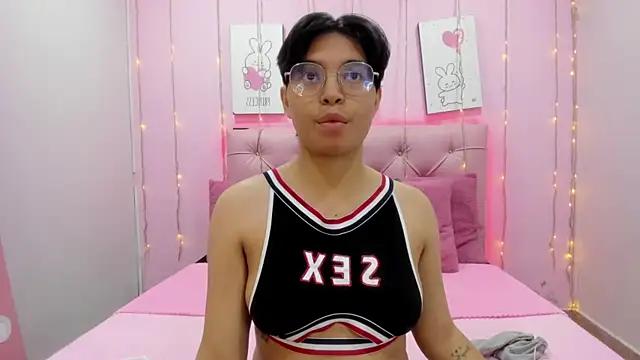 Girls and cam to cam: Watch as these sophisticated entertainers uncover their stunning costumes and curvaceous curves online!