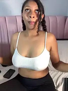 Emmacooperss from StripChat is Freechat