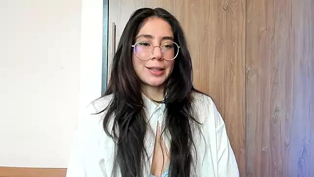 Girls and cam to cam: Watch as these sophisticated entertainers uncover their stunning costumes and curvaceous curves online!