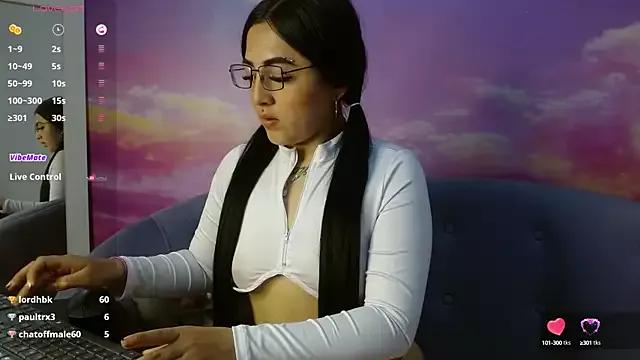 emy_gray_1 from StripChat is Freechat