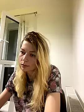 Erikalypse from StripChat is Freechat