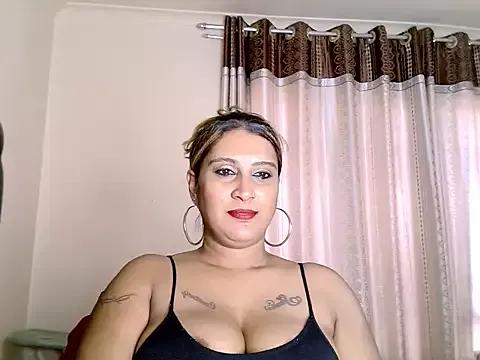 Girls and cam to cam: Watch as these sophisticated entertainers uncover their stunning costumes and curvaceous curves online!