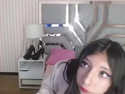 EsledthAnne from StripChat is Freechat