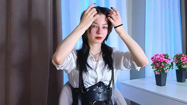 Girls and cam to cam: Watch as these sophisticated entertainers uncover their stunning costumes and curvaceous curves online!