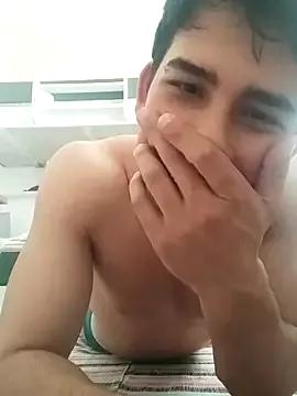 estetikmen from StripChat