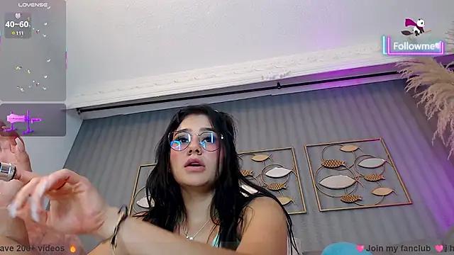 Photos of eva_cuper from StripChat is Freechat