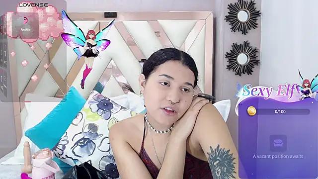 Girls and cam to cam: Watch as these sophisticated entertainers uncover their stunning costumes and curvaceous curves online!