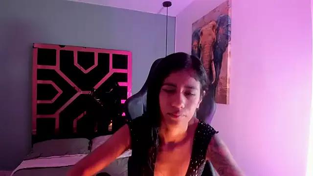 Eva_smithh_ from StripChat is Freechat