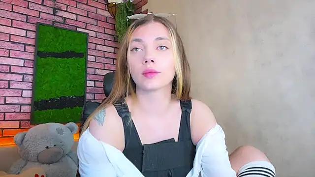 Eva_StarXXXX from StripChat is Freechat