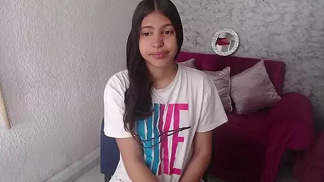 Evagirl69 from StripChat is Freechat