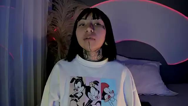 Girls and cam to cam: Watch as these sophisticated entertainers uncover their stunning costumes and curvaceous curves online!