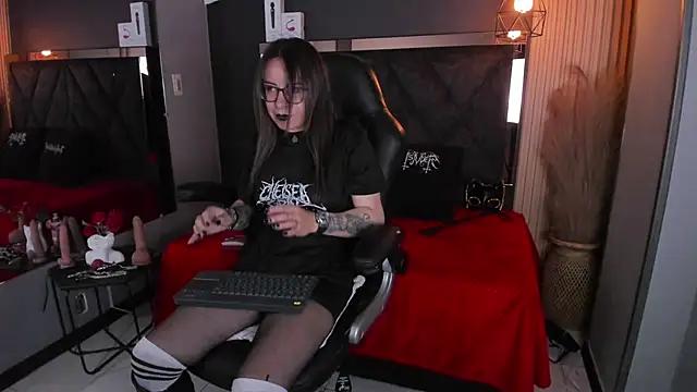 Girls and cam to cam: Watch as these sophisticated entertainers uncover their stunning costumes and curvaceous curves online!
