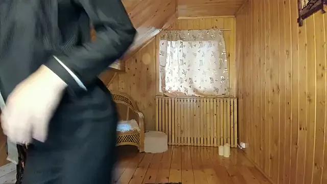 EvelynVox from StripChat is Freechat