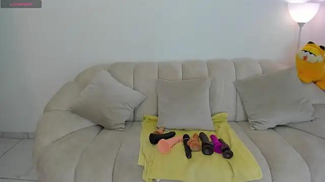 Evvamoon69 from StripChat is Freechat