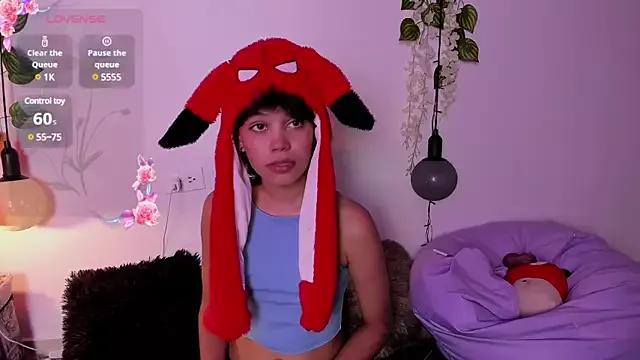 Girls and cam to cam: Watch as these sophisticated entertainers uncover their stunning costumes and curvaceous curves online!