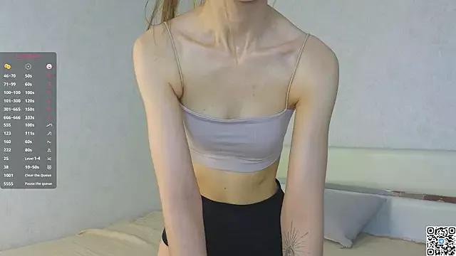 FloraNesli from StripChat is Freechat