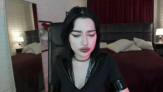Girls and cam to cam: Watch as these sophisticated entertainers uncover their stunning costumes and curvaceous curves online!