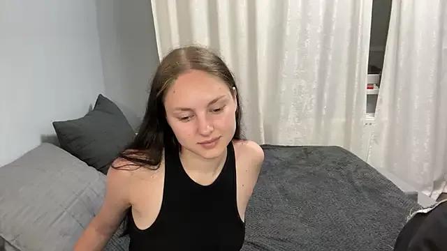 flowerscouple from StripChat is Freechat