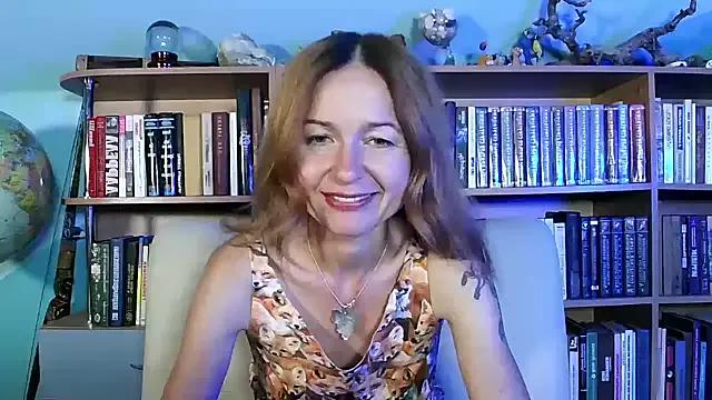 Foxilady357 from StripChat is Freechat