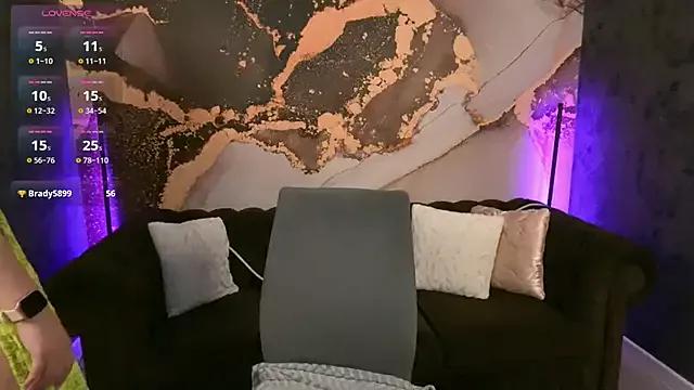 Girls and cam to cam: Watch as these sophisticated entertainers uncover their stunning costumes and curvaceous curves online!