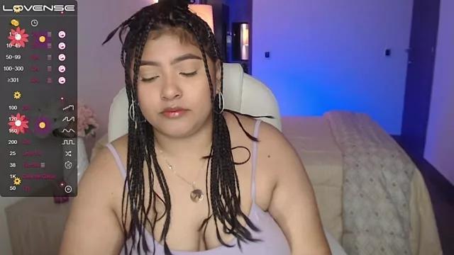 gabby_cuevas from StripChat