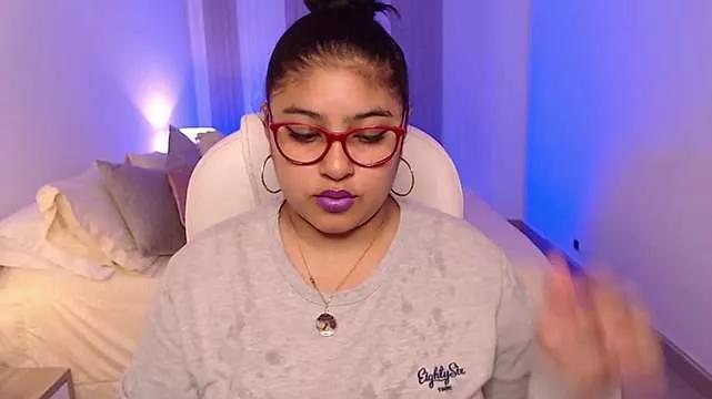 gabby_cuevas from StripChat