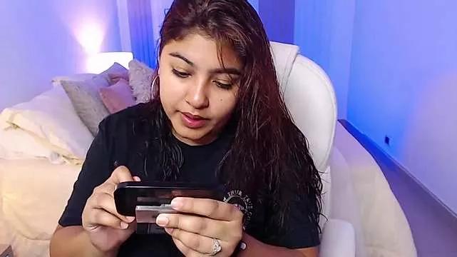 gabby_cuevas from StripChat
