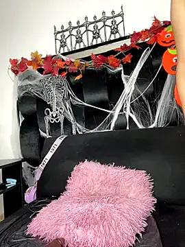 Girls and cam to cam: Watch as these sophisticated entertainers uncover their stunning costumes and curvaceous curves online!