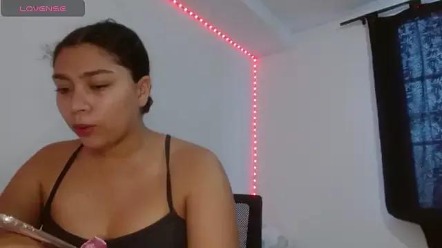 Girls and cam to cam: Watch as these sophisticated entertainers uncover their stunning costumes and curvaceous curves online!