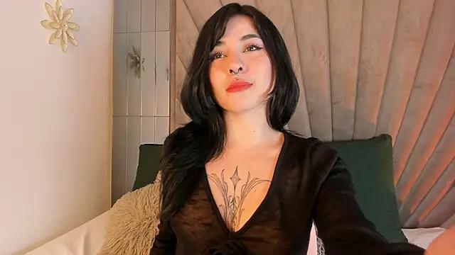 Girls and cam to cam: Watch as these sophisticated entertainers uncover their stunning costumes and curvaceous curves online!
