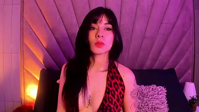 Girls and cam to cam: Watch as these sophisticated entertainers uncover their stunning costumes and curvaceous curves online!
