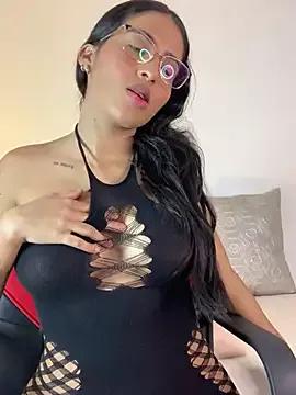 genesissara from StripChat is Freechat