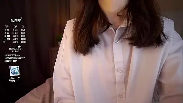 GillianDowdey from StripChat is Freechat