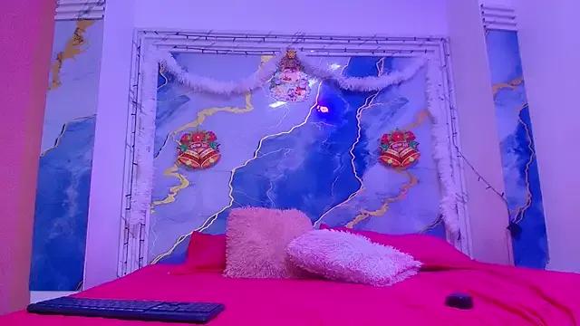 Girls_from_medellin from StripChat is Freechat