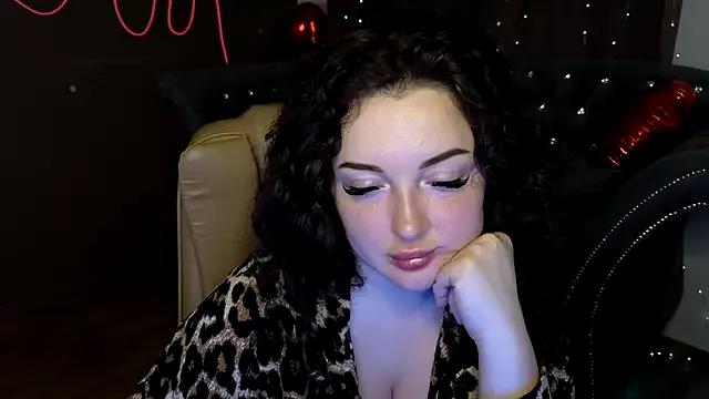 Girls and cam to cam: Watch as these sophisticated entertainers uncover their stunning costumes and curvaceous curves online!