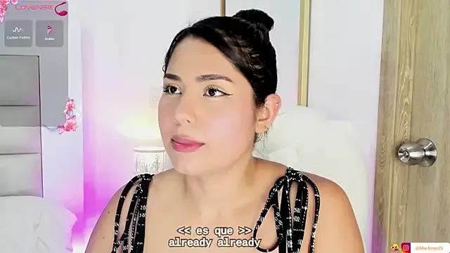 Girls and cam to cam: Watch as these sophisticated entertainers uncover their stunning costumes and curvaceous curves online!