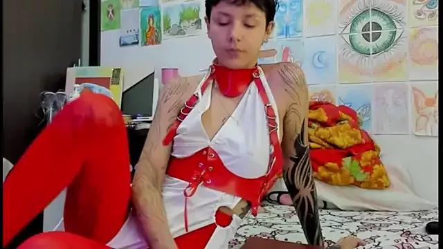 goddess_vee_ from StripChat is Freechat