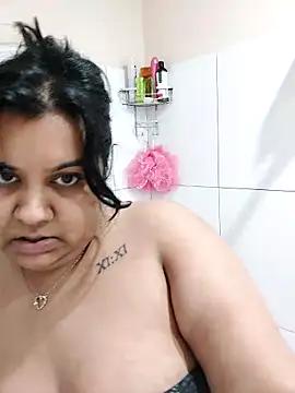 GoddessLorenaTheeSiren from StripChat is Freechat