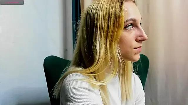 graseflower from StripChat is Freechat