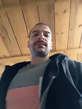 Greyoff from StripChat is Freechat