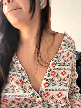 Girls and cam to cam: Watch as these sophisticated entertainers uncover their stunning costumes and curvaceous curves online!