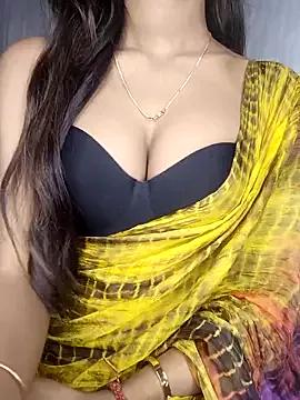 Haniaa_love from StripChat is Freechat