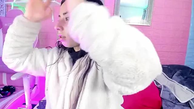 Girls and cam to cam: Watch as these sophisticated entertainers uncover their stunning costumes and curvaceous curves online!