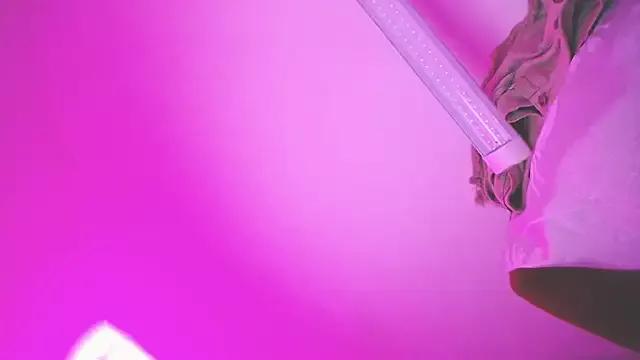 hanna_dollx from StripChat is Freechat