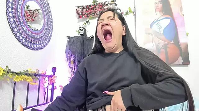 Girls and cam to cam: Watch as these sophisticated entertainers uncover their stunning costumes and curvaceous curves online!